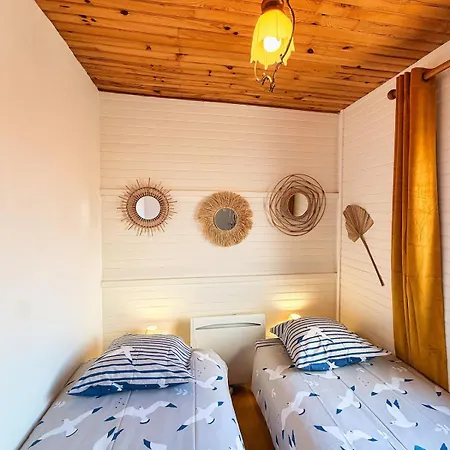 Le Petit Phare Cozy House In Downtown Cucq