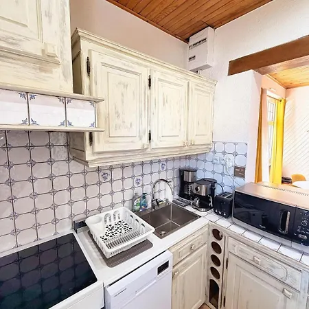 Le Petit Phare Cozy House In Downtown Tatil Evi *